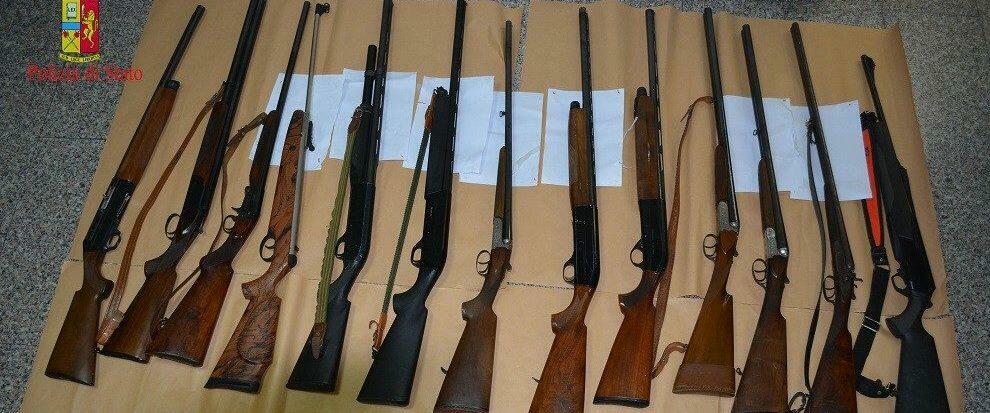 ‘Ndrangheta: tre arresti per detenzione di armi clandestine ‘Ndrangheta: tre arresti per detenzione di armi clandestine