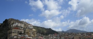 Protesta dei migranti SPRAR di Gioiosa Jonica item-thumbnail