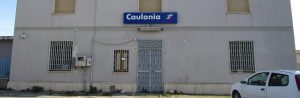 Il pisciatoio pubblico di Caulonia item-thumbnail