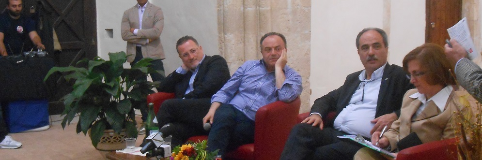 Gratteri: “in Calabria dipendenti pubblici più pericolosi della ‘ndrangheta!”