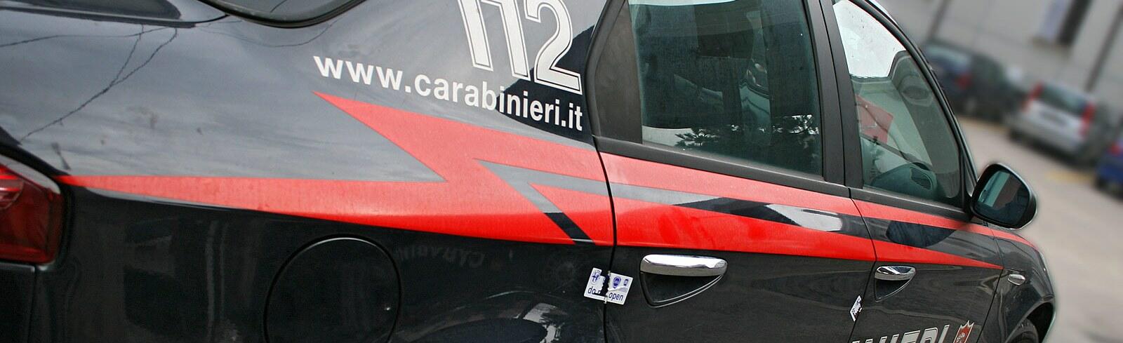 Carabinieri salvano a nuoto 4 persone