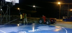Caulonia: volontari puliscono il campo di basket item-thumbnail