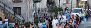 Le feste popolari e la costruzione della comunità gioiosana item-thumbnail