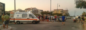 Ragazza sviene sul lungomare di Caulonia Marina item-thumbnail