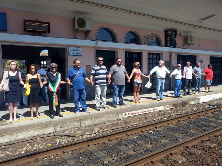 Ciavula.it e Gioiosa in difesa della ferrovia jonica Ciavula