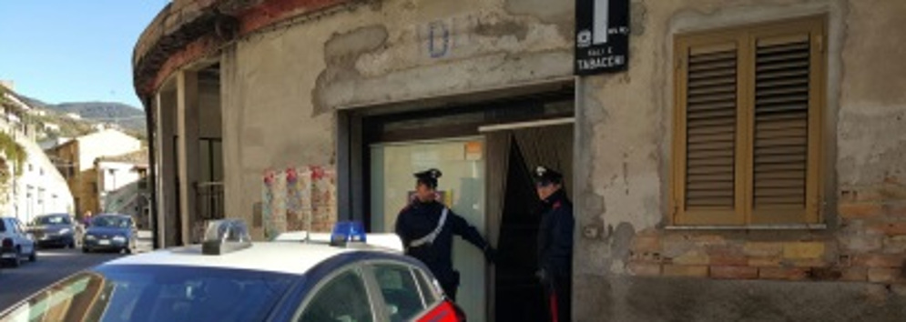 Grotteria:Tentano di rubare in una tabaccheria,arrestati due napoletani