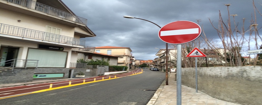 Siderno: via Torrente Garino da oggi diventa senso unico