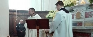 La Comunità Interparrocchiale di Caulonia in difesa di Don Fabrizio item-thumbnail