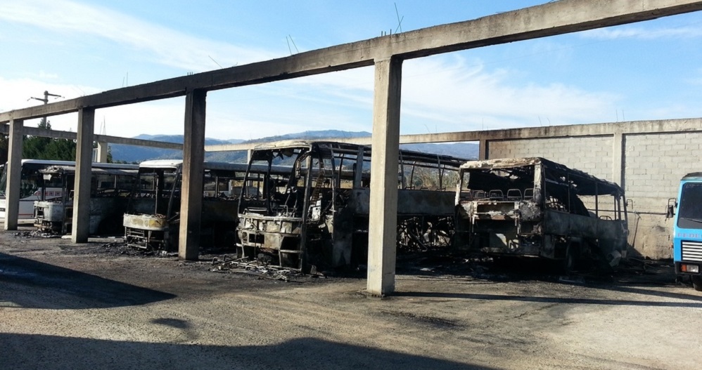 Fiamme ai bus: la solidarietà del Sindaco di Monasterace