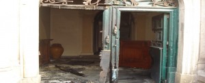 MAMMOLA, ENNESIMA E VIGLIACCA INTIMIDAZIONE A DANIELA LAROSA. SIETE DEI VERMI! item-thumbnail