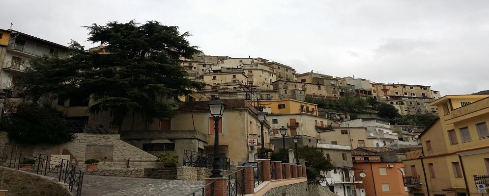 STRADE E STORIE, QUATTRO PASSI NELLA LOCRIDE