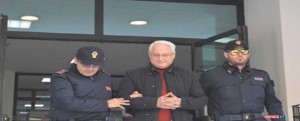 SISTEMA REGGIO, ARRESTATI I DE STEFANO: LA POLITICA TACE, NOI NO item-thumbnail