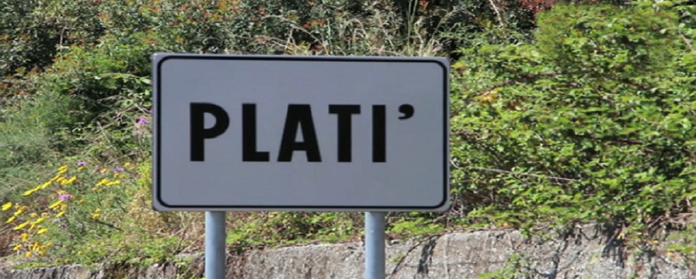 PLATI’ ORA MANIFESTI ANCHE CONTRO LA ‘NDRANGHETA