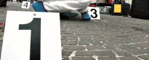 AGGUATO NEL REGGINO, UN MORTO E UN FERITO item-thumbnail