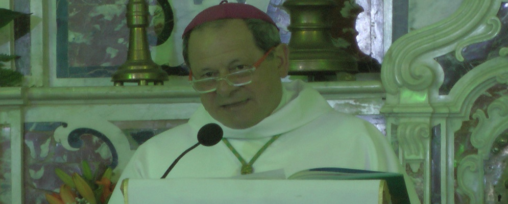 Il Vescovo Oliva chiede la sospensione dei festeggiamenti patronali