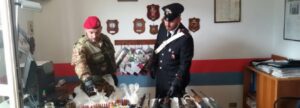 Locride: Carabinieri trovano arsenale e stupefacenti item-thumbnail