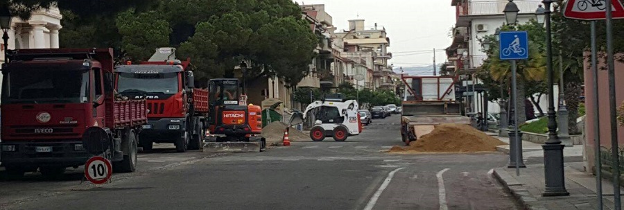 Siderno, l’Enel raddoppia: lavori in corso nel centro cittadino