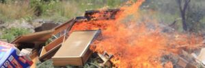 Roghi illegali a Caulonia per smaltire i rifiuti item-thumbnail