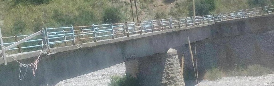 Caulonia: Il lettore segnala le condizioni disastrose del ponte di Amusa