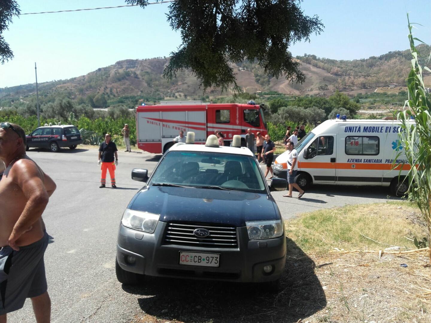 Caulonia gravissimo incidente stradale. Ferite 5 persone di Locri e Focà Ciavula Caulonia gravissimo incidente stradale. Ferite 5 persone di Locri e Focà Ciavula
