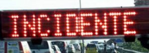Schianto tra due auto sulla S.S. 106, traffico paralizzato item-thumbnail