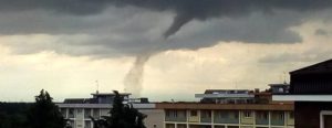 Esclusiva Ciavula: il video della tromba d’aria che ha sfiorato Caulonia marina item-thumbnail