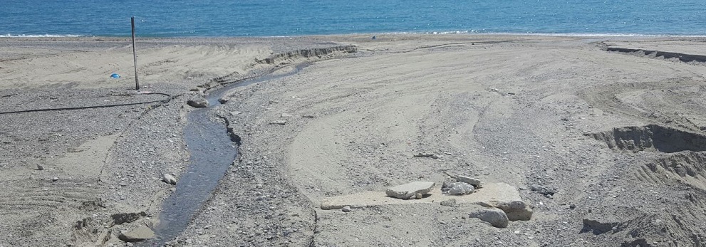 Olezzo, lungomare di Caulonia non ti apprezzo