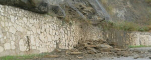 Caulonia, frana lungo la Strada Provinciale a causa del maltempo item-thumbnail