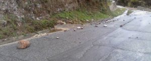 Nova: Caulonia Superiore è invasa da massi item-thumbnail