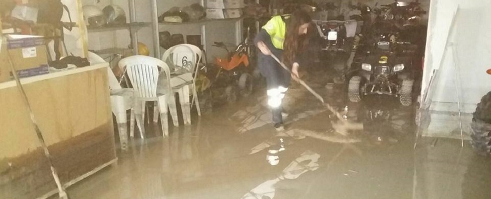 Caulonia, molte abitazioni ancora sommerse dall’acqua e dal fango