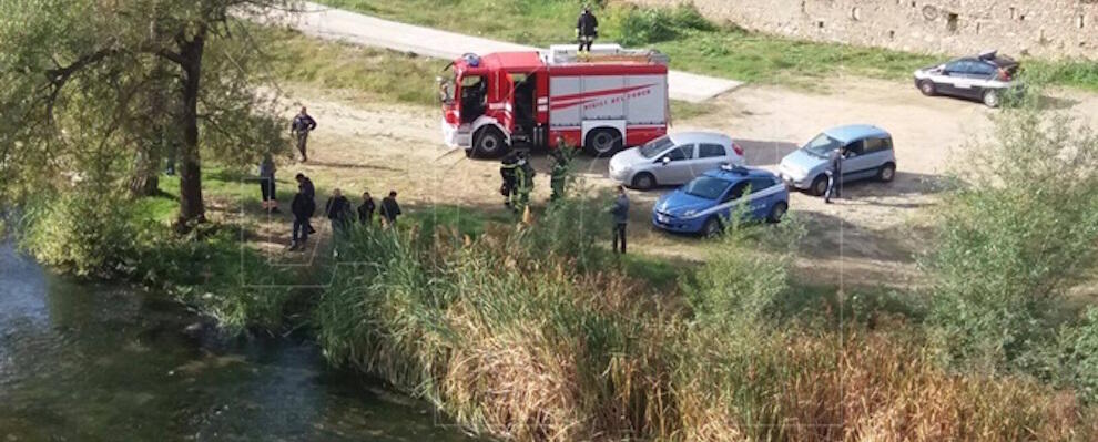 Cosenza, rinvenuto un cadavere nel fiume Crati