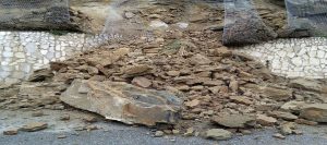 Caulonia, ancora frane lungo la Strada Provinciale item-thumbnail