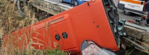 Incidente statale 106. Muore una diciottenne item-thumbnail