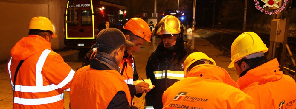 Incidente ferroviario: esercitazione vigili del fuoco in galleria