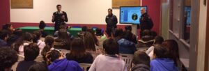 Carabinieri Locri: incontri nelle scuole su rischio uso “botti” di Capodanno item-thumbnail