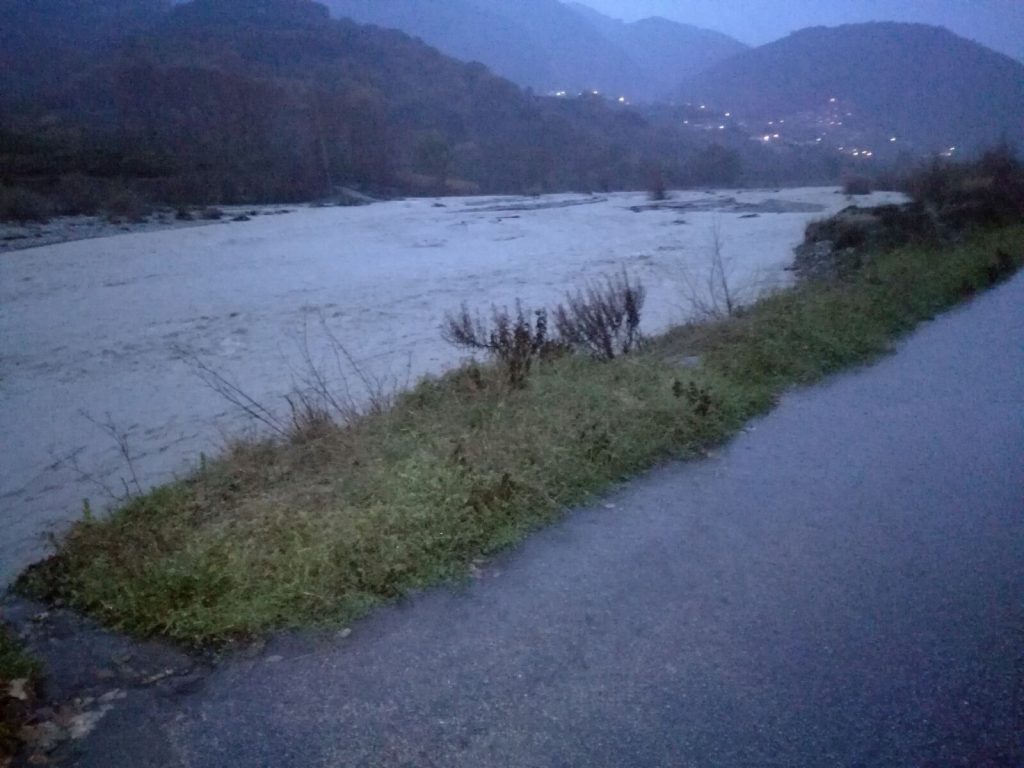 San Nicola, crolla strada che costeggia l'Allaro Ciavula
