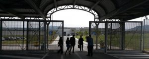 Reggio Calabria, sventata attività illecita: Detenuti maceravano frutta per distillare grappa item-thumbnail
