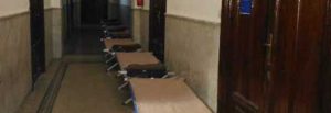 Reggio Calabria, Sindaco Falcomatà apre Comune ai senzatetto per ripararli dal gelo item-thumbnail