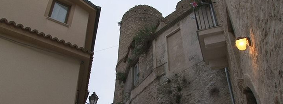 Teatro al Castello Gioiosa Ionica: Inaugurati i nuovi corsi di Musica e Teatro