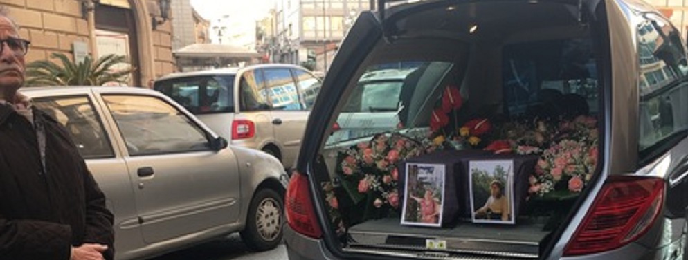 Funerale, trovate due Donne nello scantinato di una villa