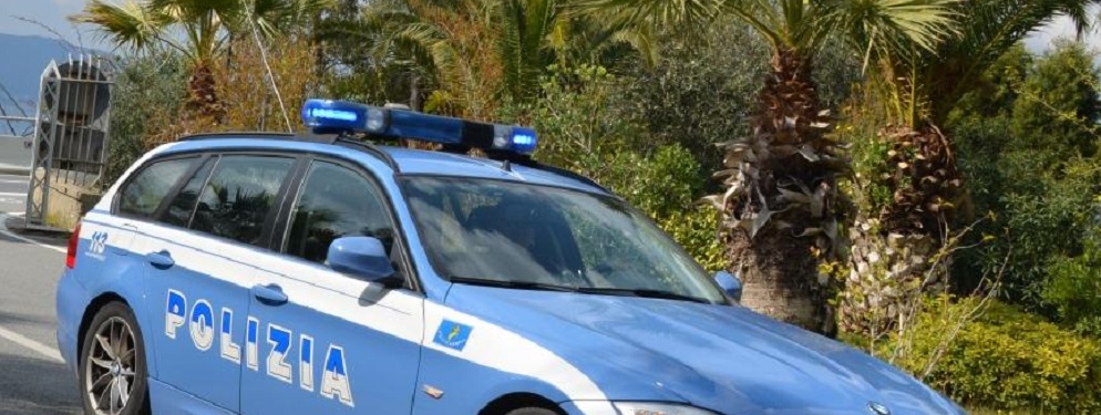 Bianco, sequestrato un capannone adibito ad autocarrozzeria sulla S.S. 106