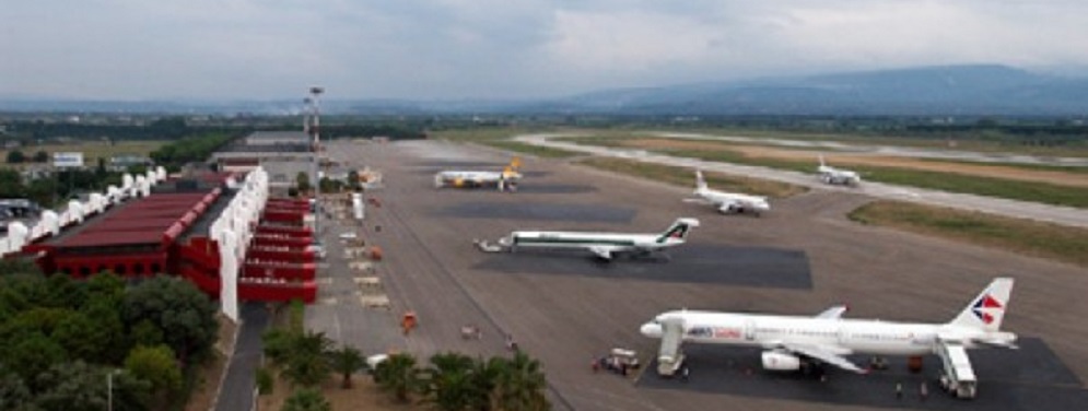 Nuovi collegamenti aerei per la Calabria, arrivano 12 milioni di euro