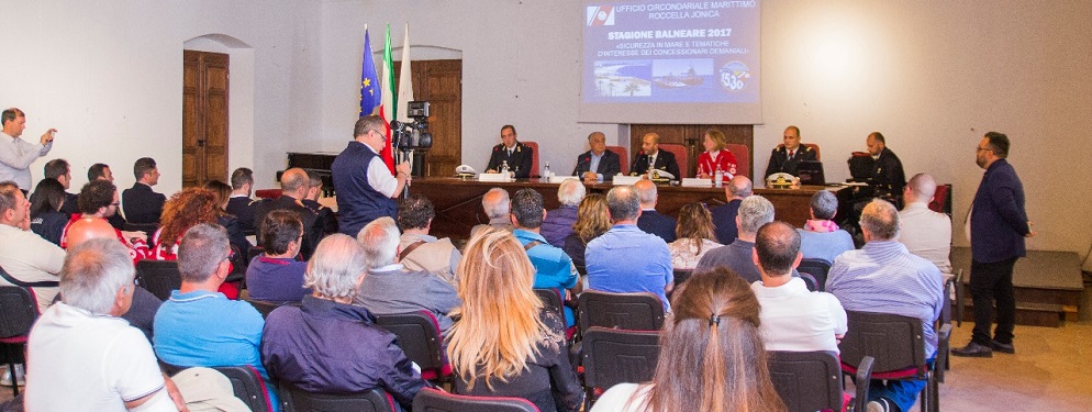 ROCCELLA JONICA: LA GUARDIA COSTIERA PRESENTA LA STAGIONE BALNEARE 2017