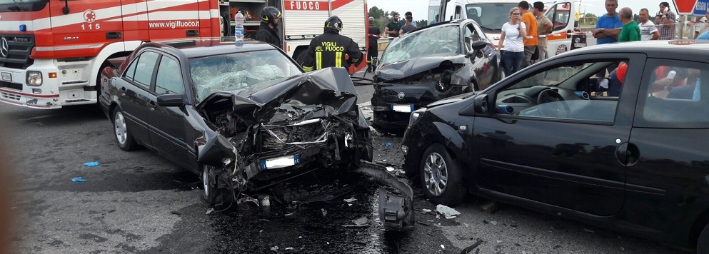 Le foto del terribile incidente di Stignano