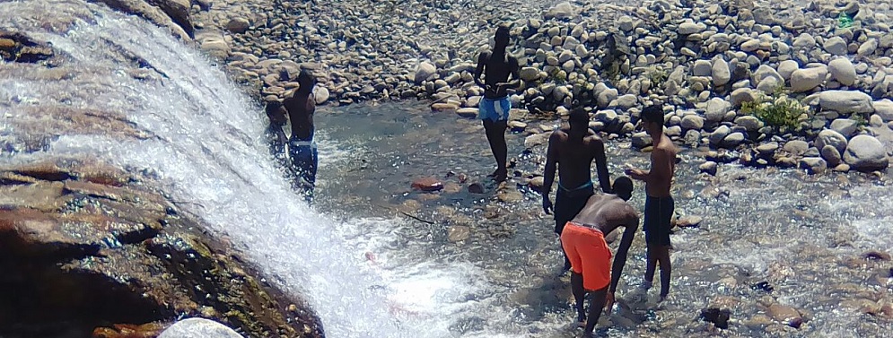 GIÀ TRASFERITI I MINORI DALLE STRUTTURE DI URSINI E SAN NICOLA