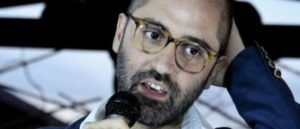 Stasera a Gioiosa la presentazione del libro “Chiaroscuro” item-thumbnail