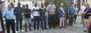 A Marina di Gioiosa Jonica e a Cinquefrondi bare senza nome item-thumbnail