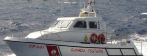 Migranti: in 196 soccorsi a Roccella Jonica. Altre 200 persone dirottate a Crotone item-thumbnail