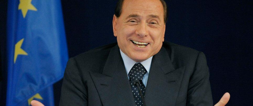 Berlusconi a caccia di voti cauloniesi