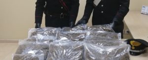 In auto con 11kg di marijuana, scattano le manette per un pregiudicato item-thumbnail